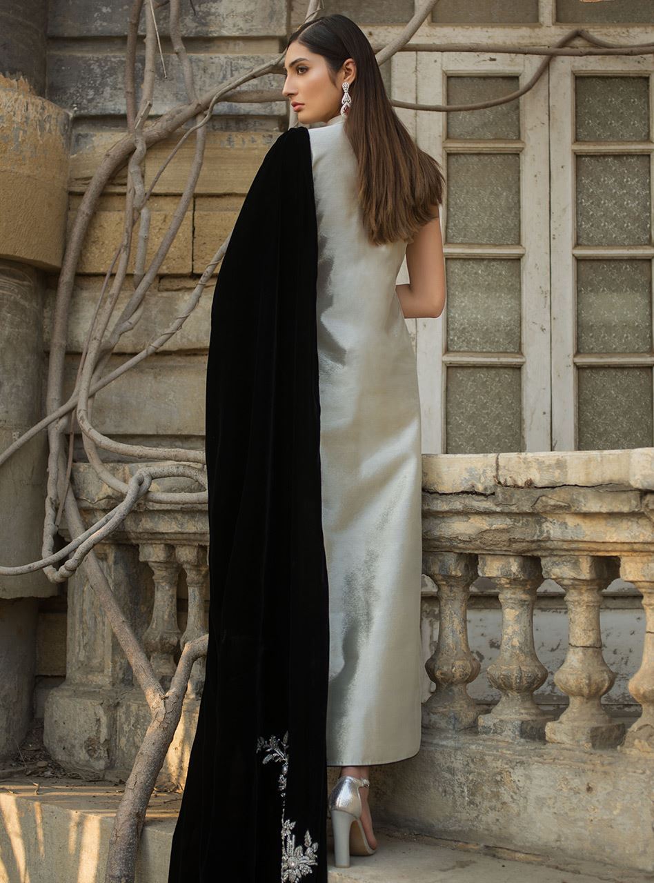 Zainab Chottani | Semi Formals | PACIFIC PEARL - Riwayat-e-Khas