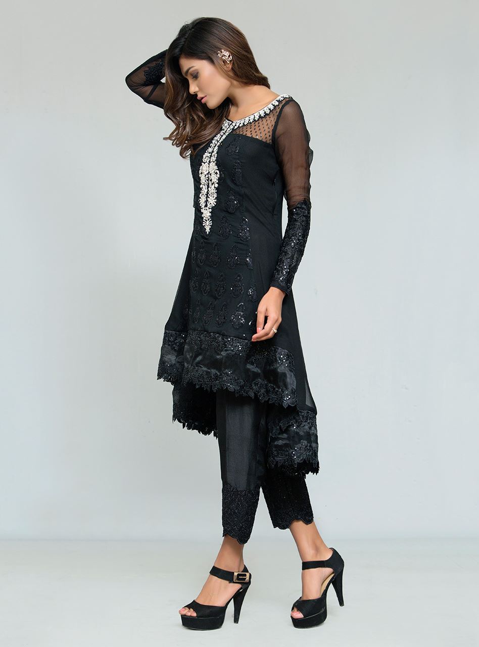 Zainab Chottani | Semi Formals | DARK TALES - Riwayat-e-Khas