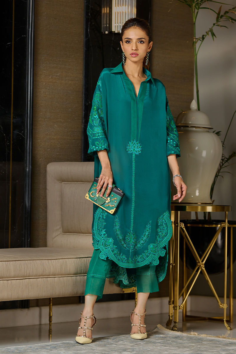 Wardha Saleem | Luxury Pret Traditional Wear | EMERALD - Riwayat-e-Khas