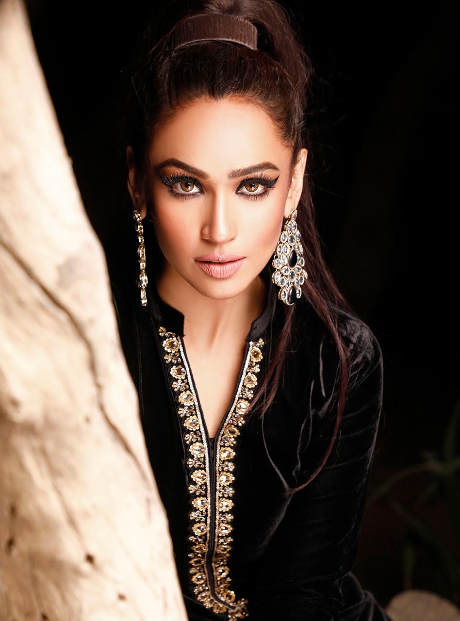 Zainab Chottani | Semi Formals | MYSTERIOUS SHADOW - Riwayat-e-Khas