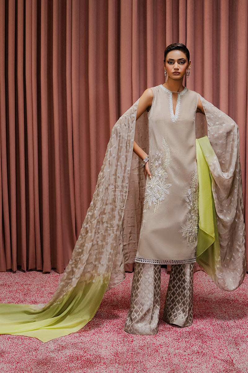 Haute Form | Rose Winter Plush | Succulent - Riwayat-e-Khas
