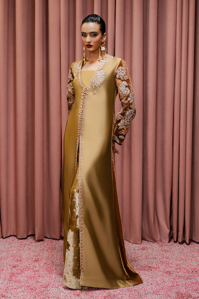 Haute Form | Rose Winter Plush | Heart of Gold - Riwayat-e-Khas