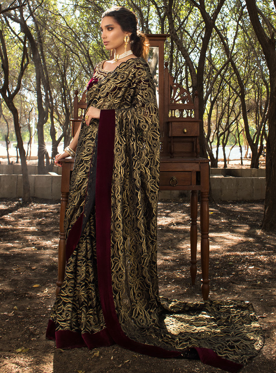 Zainab Chottani | Semi Formals | ELENAA - Riwayat-e-Khas