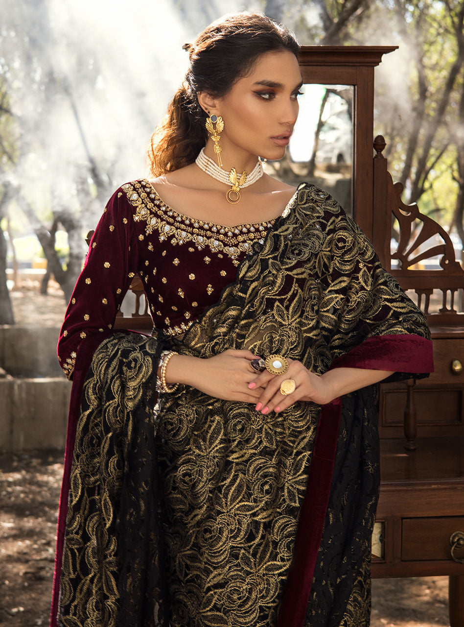 Zainab Chottani | Semi Formals | ELENAA - Riwayat-e-Khas