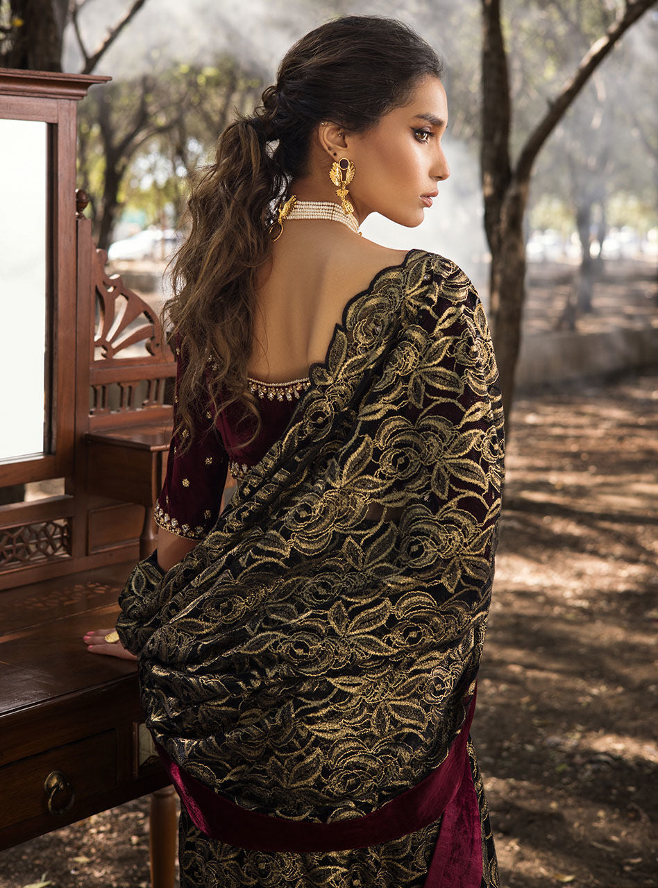 Zainab Chottani | Semi Formals | ELENAA - Riwayat-e-Khas