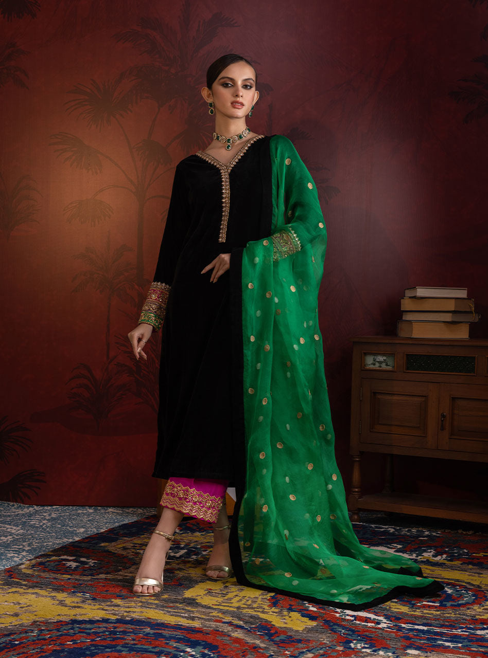 Zainab Chottani | Semi Formals | YAREEN - Riwayat-e-Khas