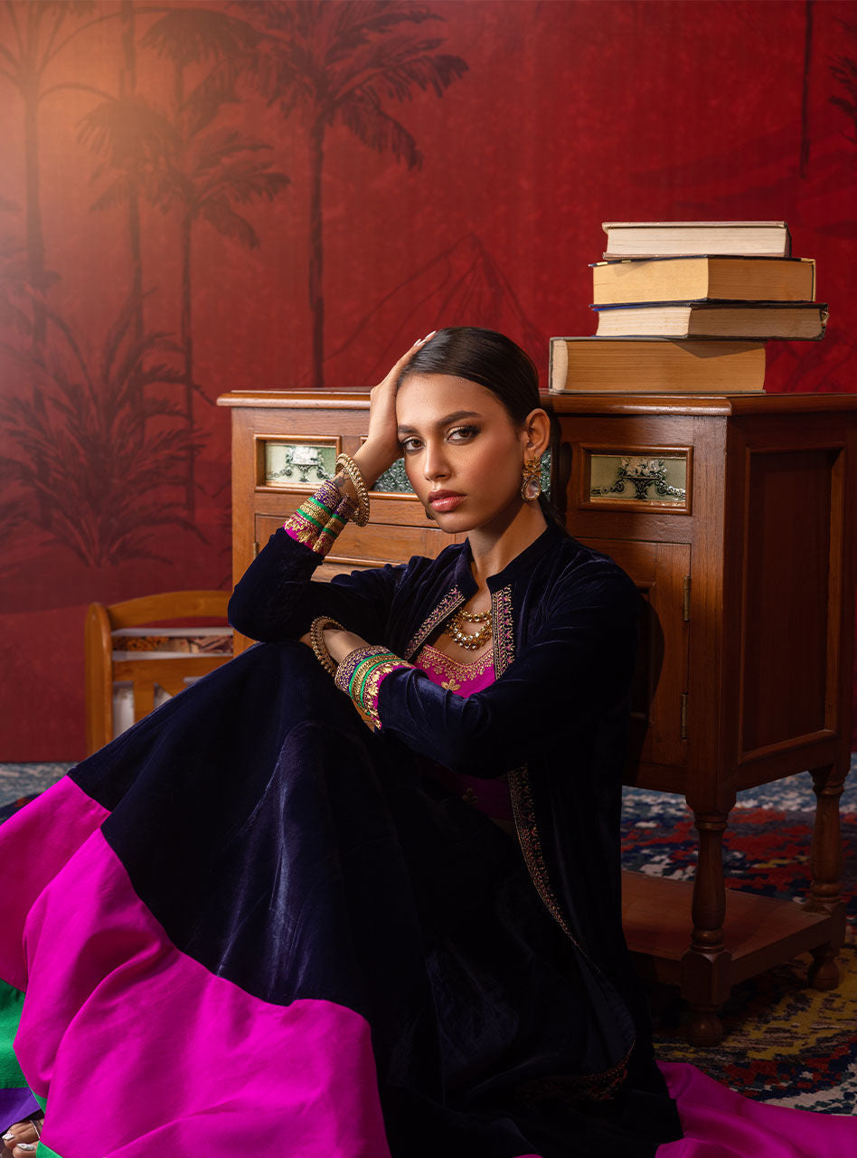 Zainab Chottani | Semi Formals | NYLA - Riwayat-e-Khas