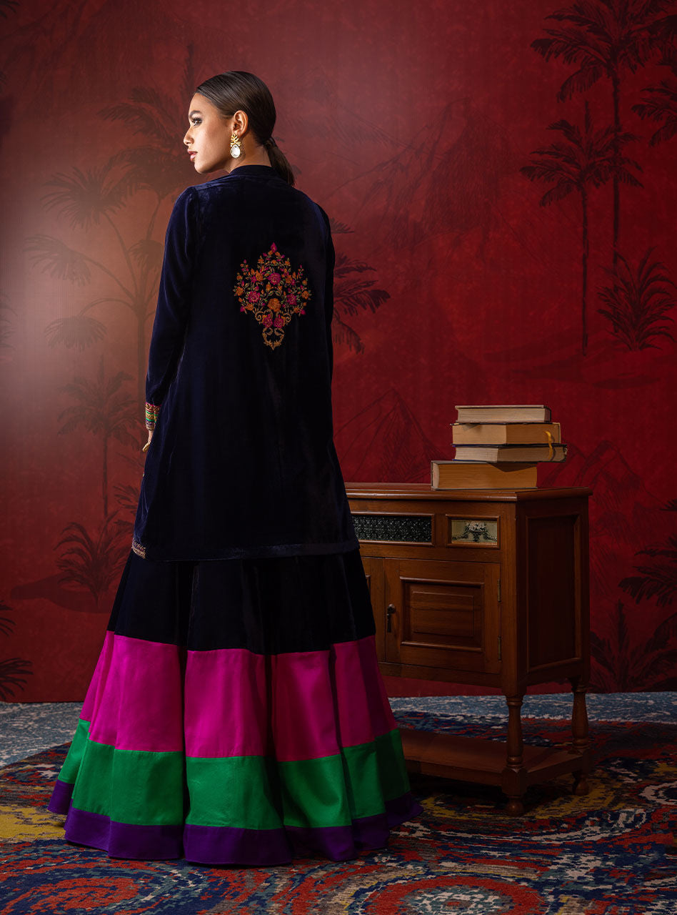 Zainab Chottani | Semi Formals | NYLA - Riwayat-e-Khas