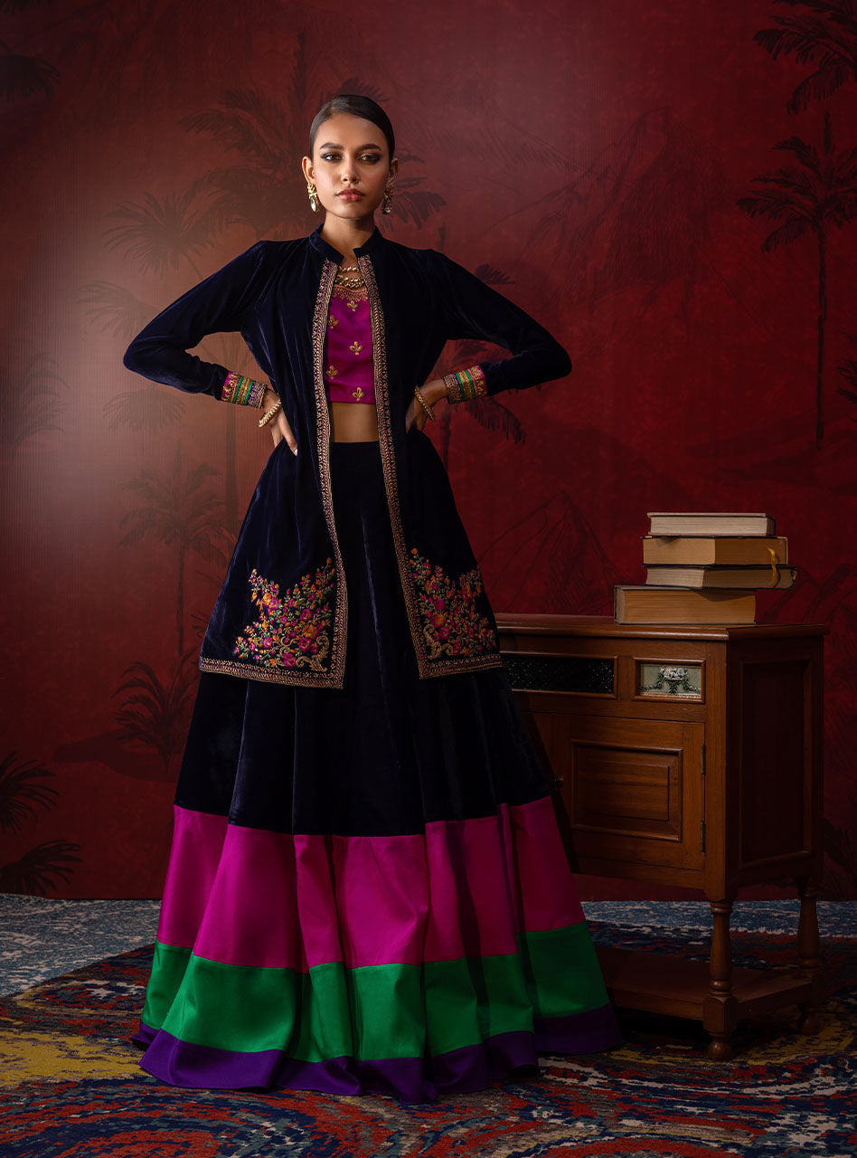 Zainab Chottani | Semi Formals | NYLA - Riwayat-e-Khas