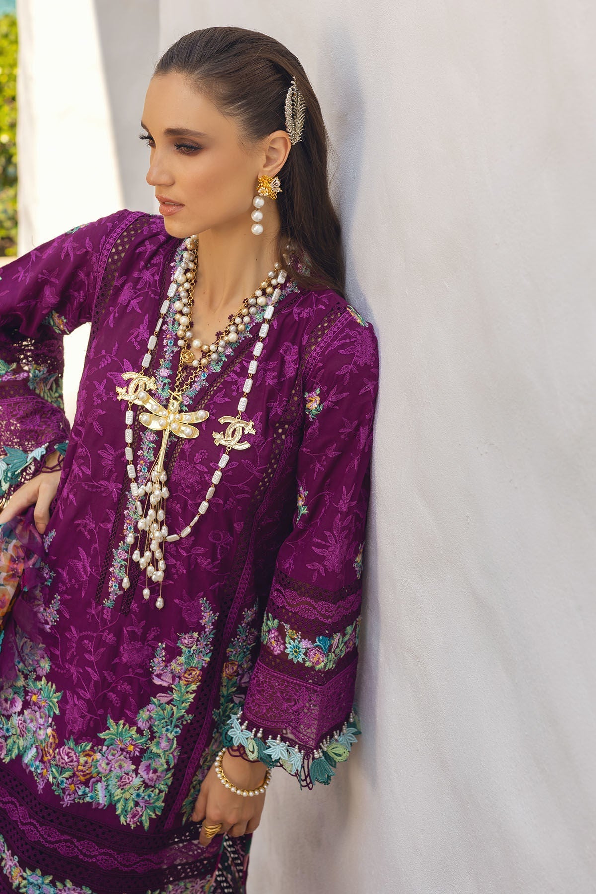 Annus Abrar | Neroli Luxury Lawn | Zoila