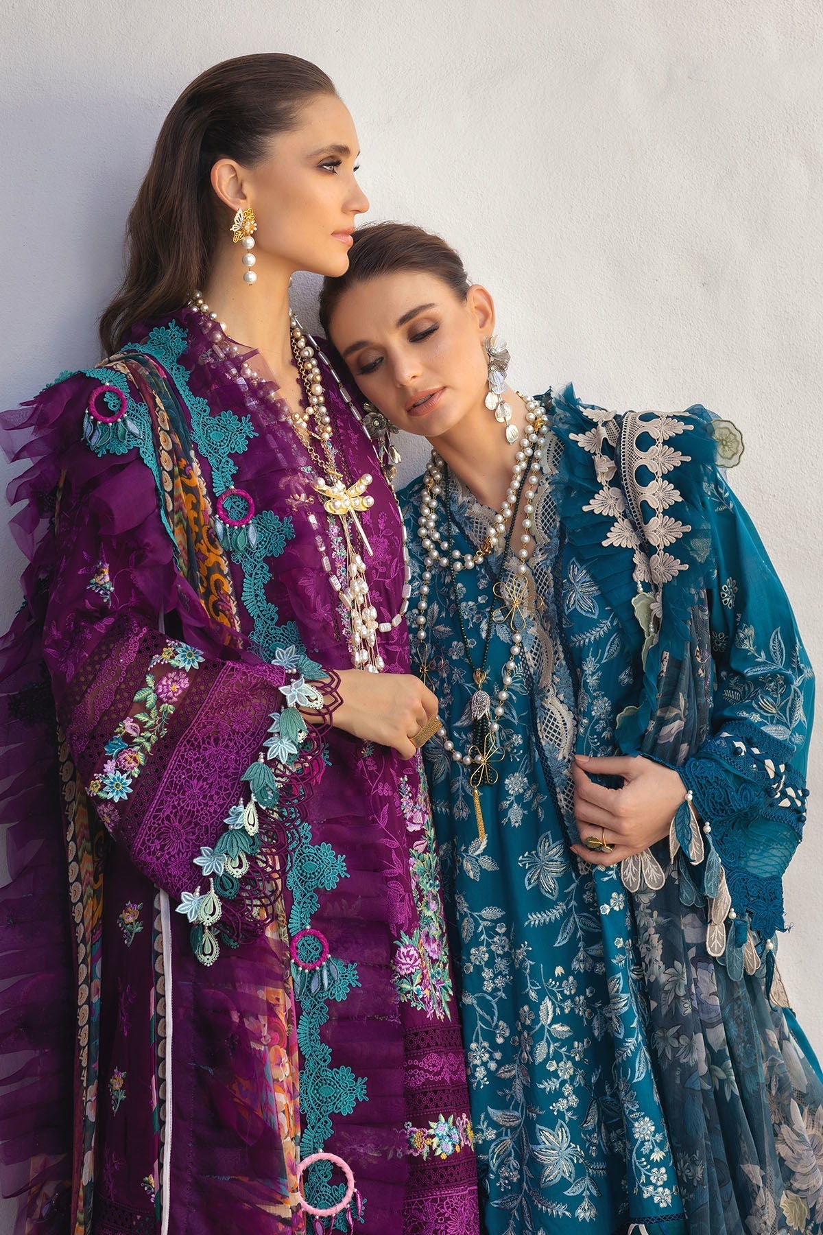 Annus Abrar | Neroli Luxury Lawn | Zoila