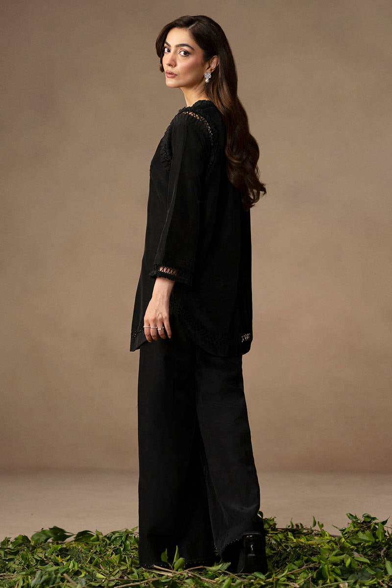 MNR | Chai Coffee Luxury PretS/S25 Vol. 4 | BLACK BRONCHO