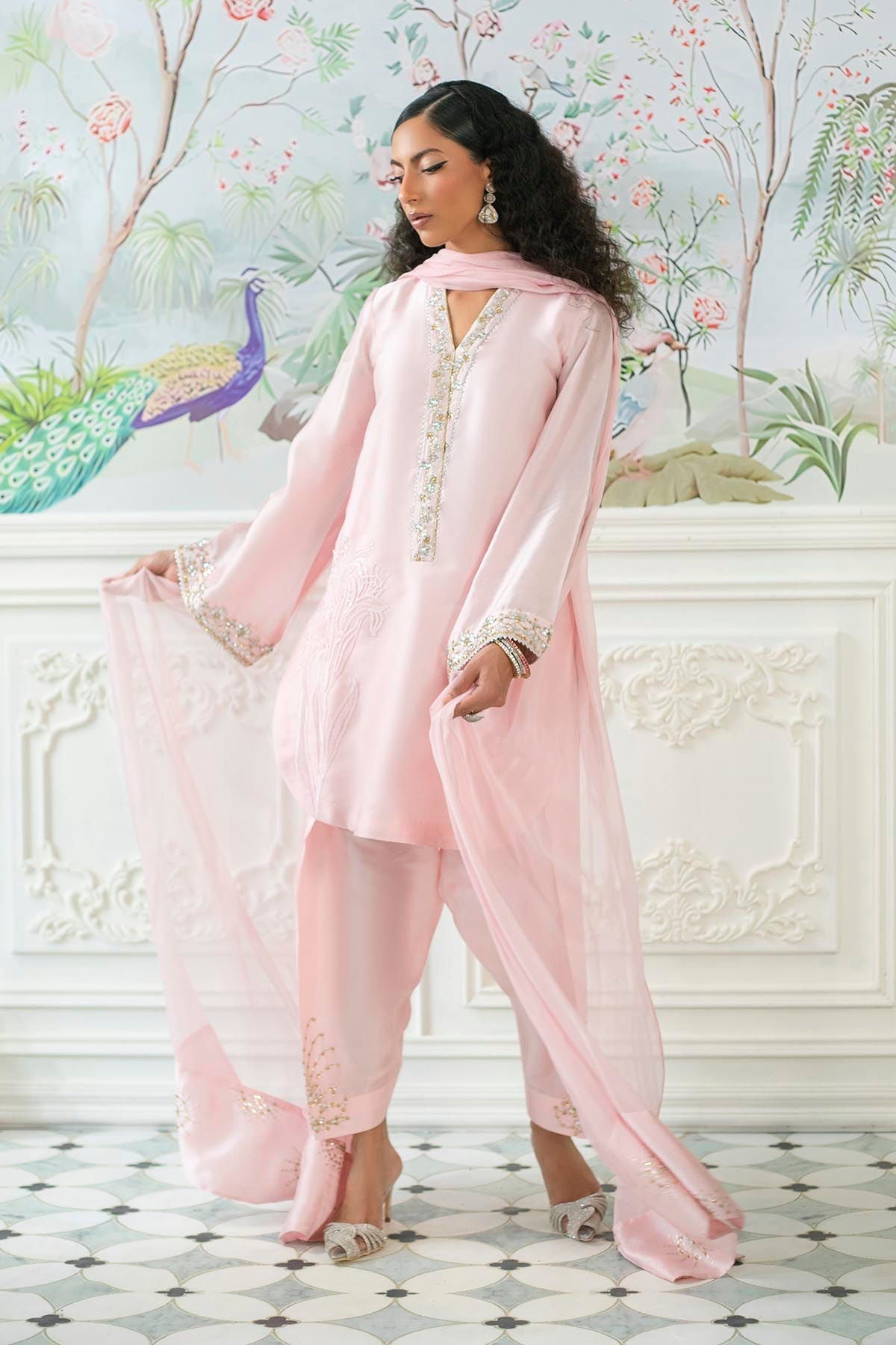 Annus Abrar | Sehr Eid Luxe | Melanie Rose Pink