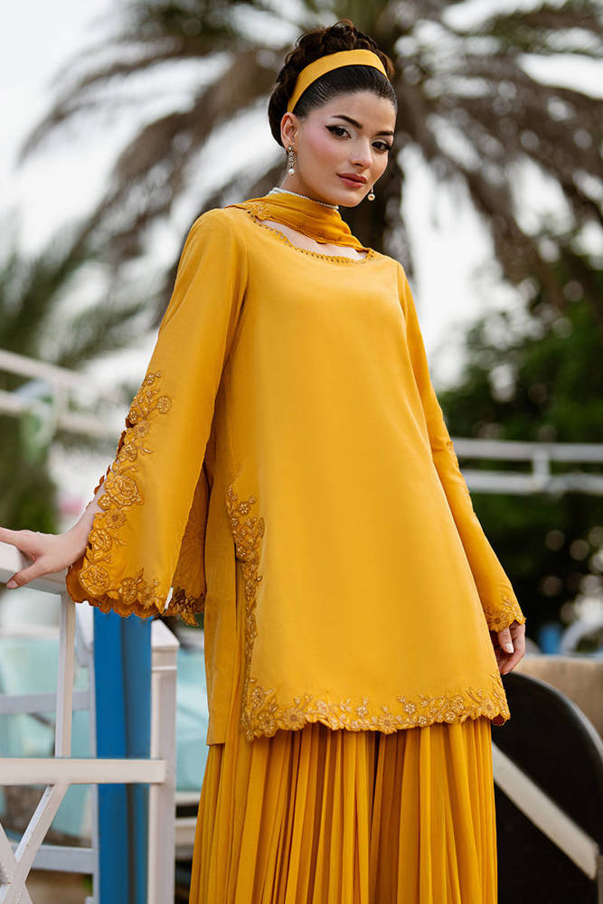 MNR | Chai Coffee Vol 5 - Eid Edit'26 | HONEY GLOW WITH DUPATTA