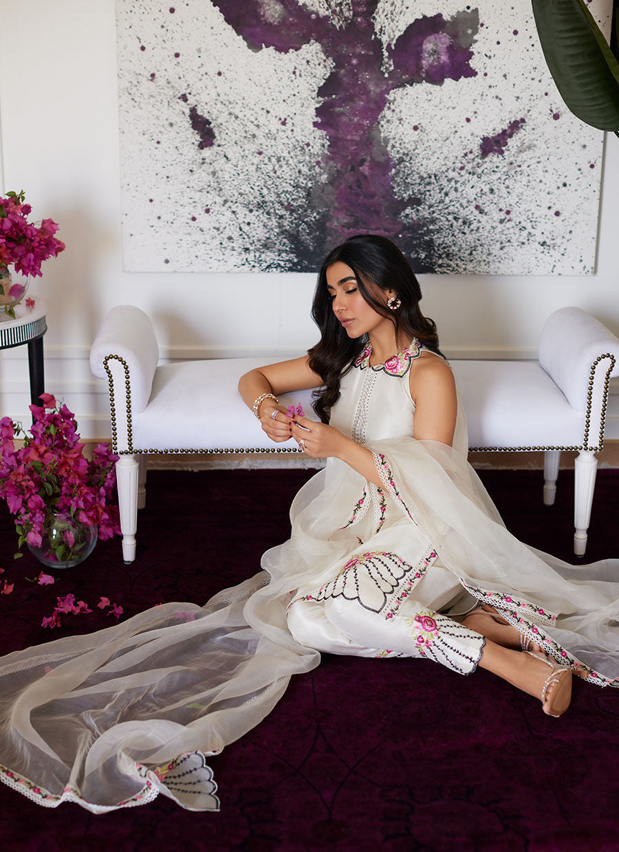 Farah Talib Aziz | Luna Eid Collection 24 | GENEVIVE PEARL WHITE - House Of Anaya