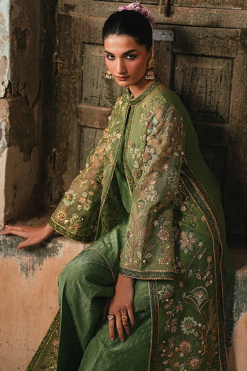 MNR | Farid Manzil Luxury Pret'26 | GUL-E-NAAZ