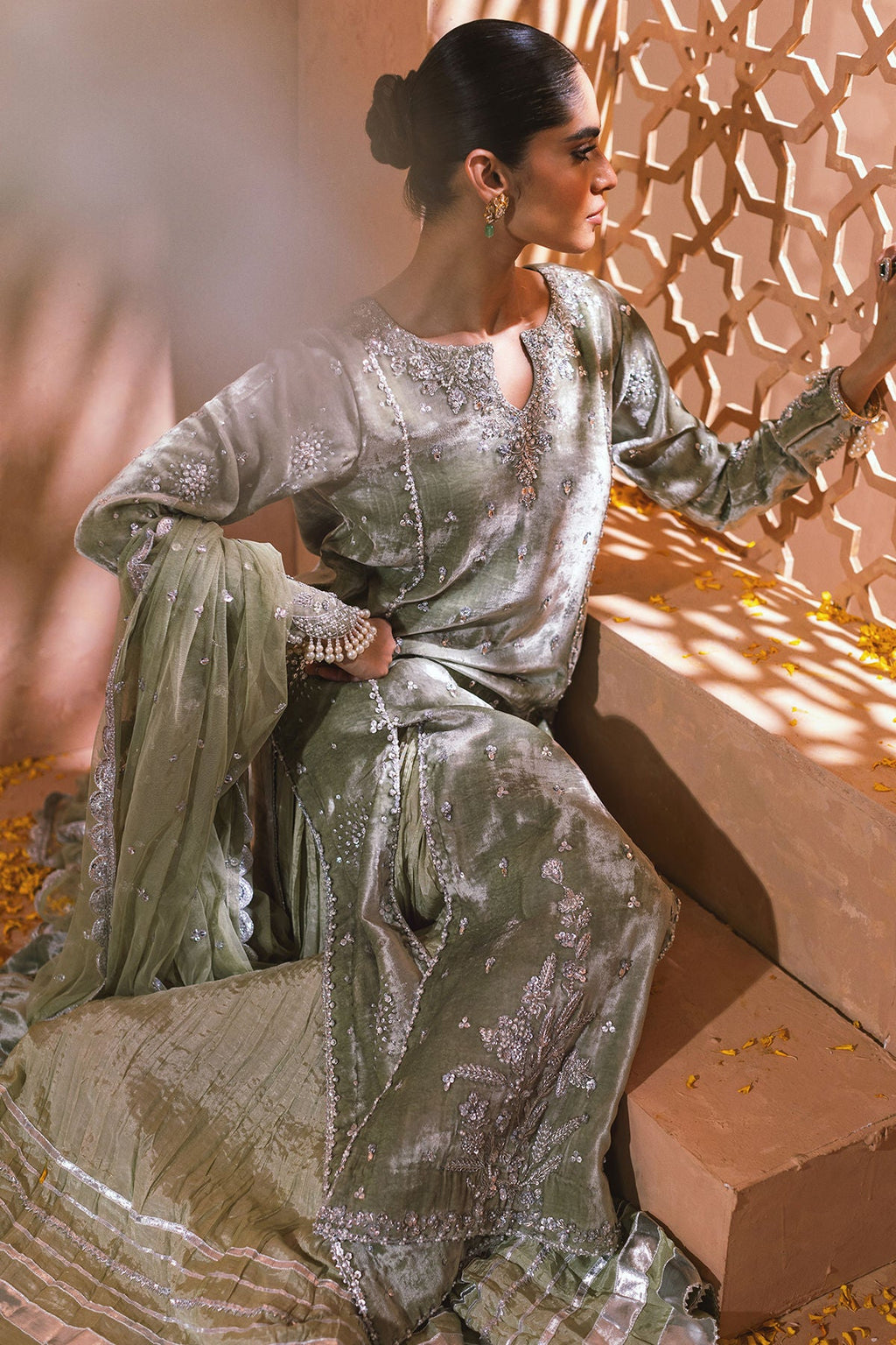 Annus Abrar | Mirha Winter Velour | Raajya