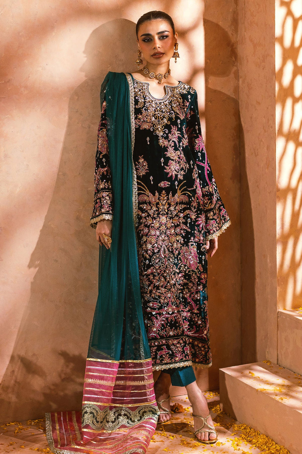 Annus Abrar | Mirha Winter Velour | Nerali (Shirt and Pants)