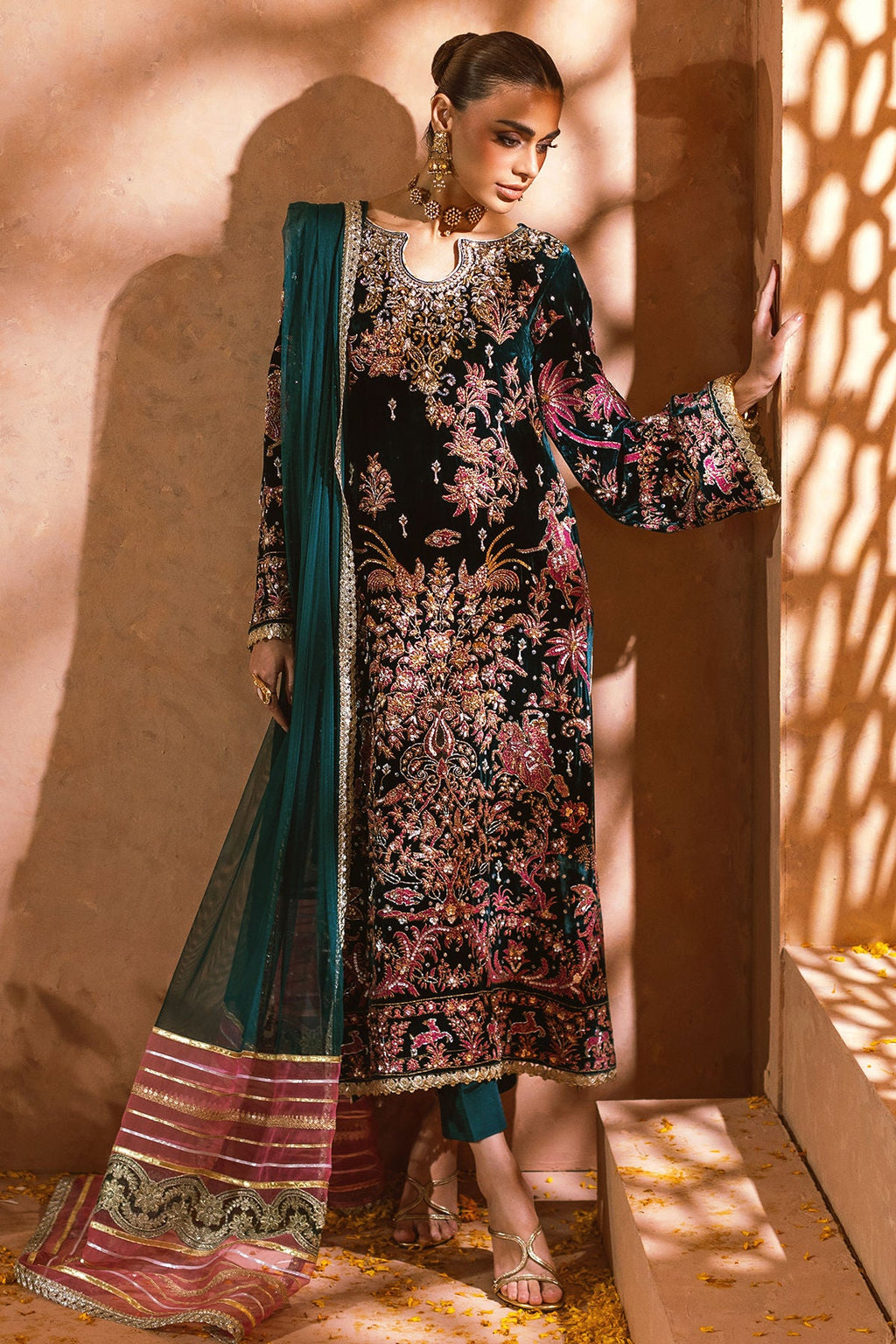 Annus Abrar | Mirha Winter Velour | Nerali (Shirt and Pants)