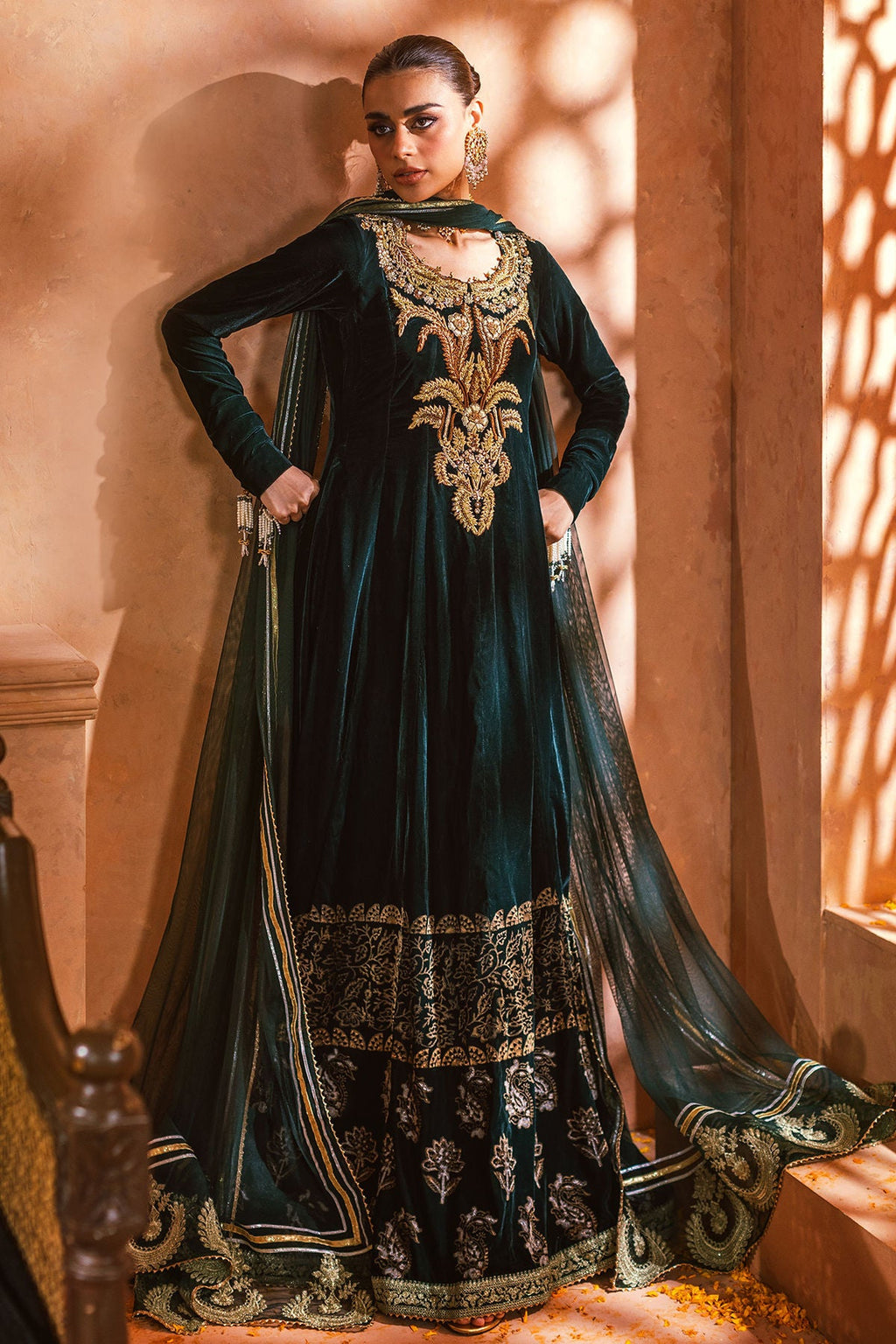 Annus Abrar | Mirha Winter Velour | Nirma Kalidar (Kalidar, Pants and Dupatta)