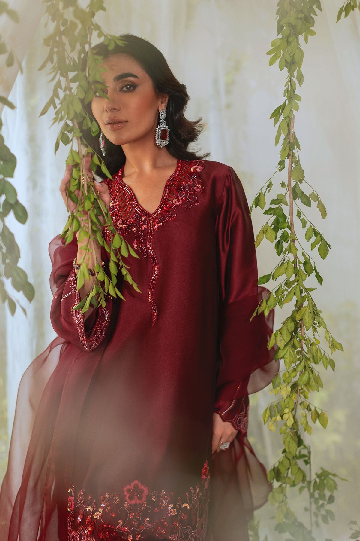 Annus Abrar | Lumi Eid Edit | Inara (Shirt and Pants)