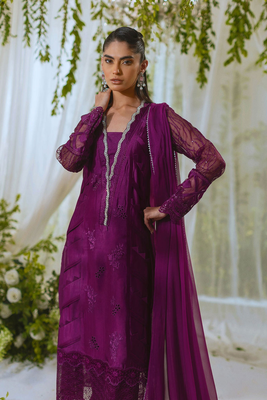 Annus Abrar | Lumi Eid Edit | Thamina (Shirt and Pants)