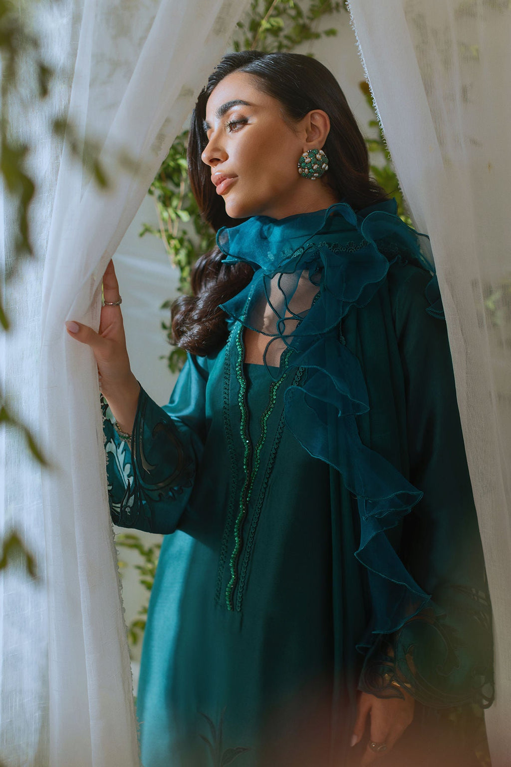 Annus Abrar | Lumi Eid Edit | Elsa (Shirt and Pants)