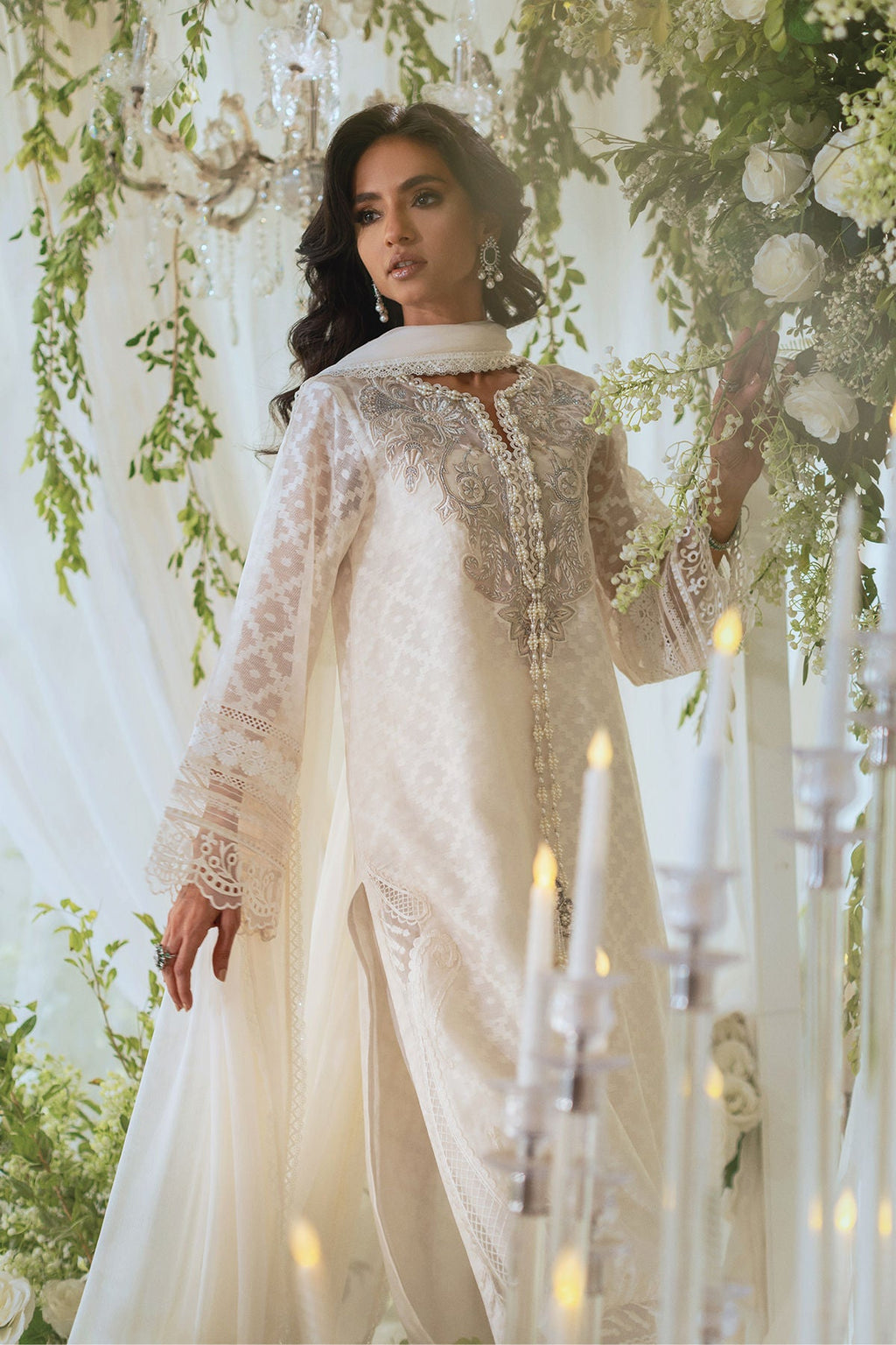 Annus Abrar | Lumi Eid Edit | Aynur (Shirt and Pants)