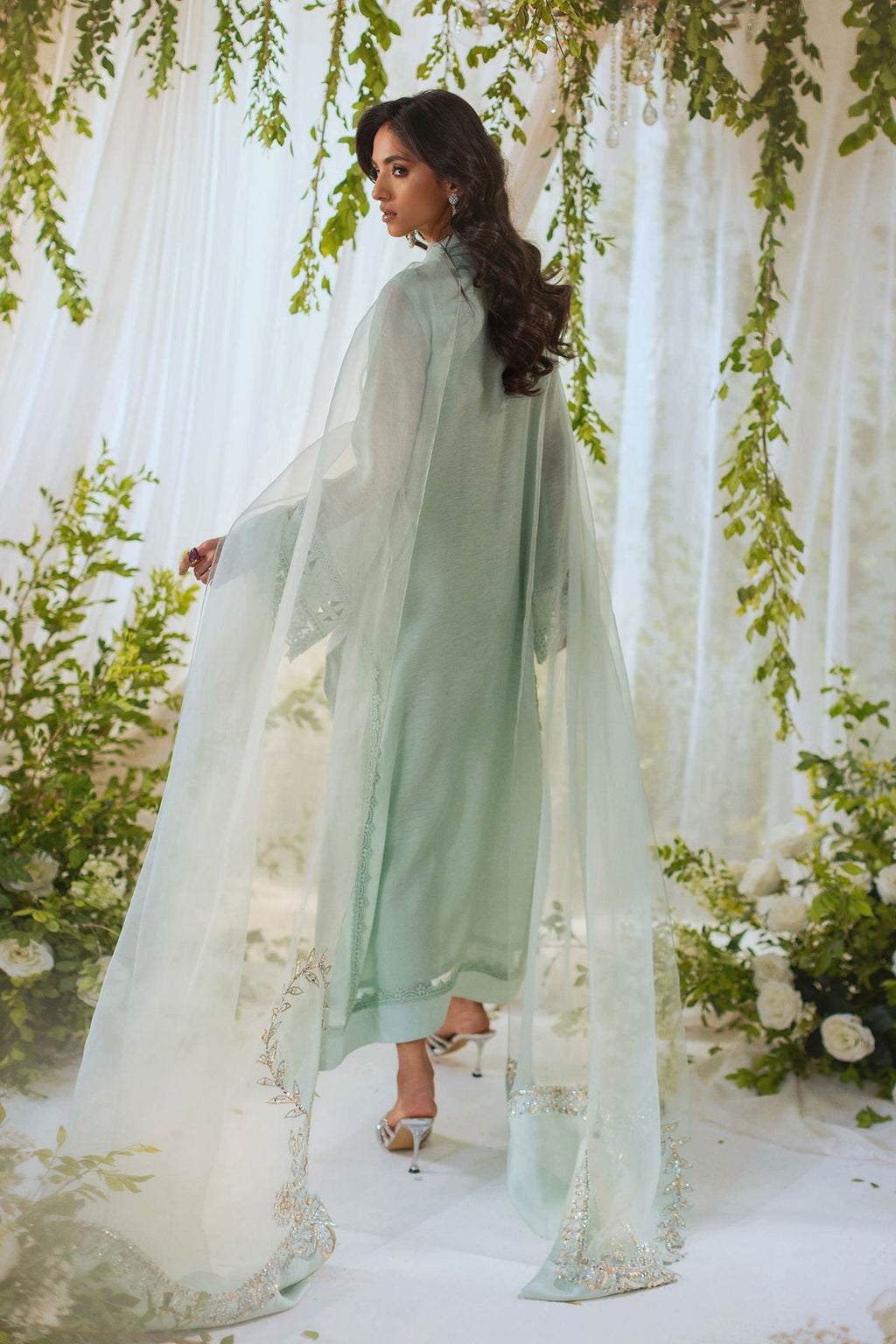 Annus Abrar | Lumi Eid Edit| Safa (Shirt and Pants)