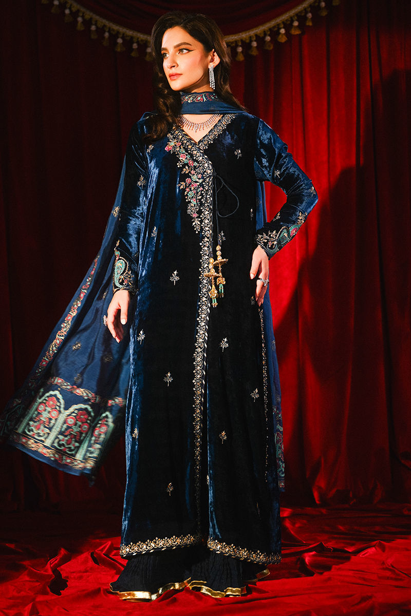 Ansab Jahangir | So Hot Luxury Velvets | Farah