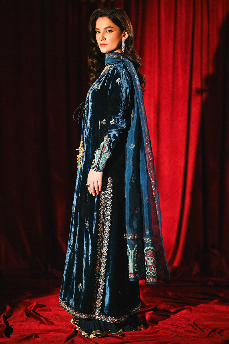 Ansab Jahangir | So Hot Luxury Velvets | Farah