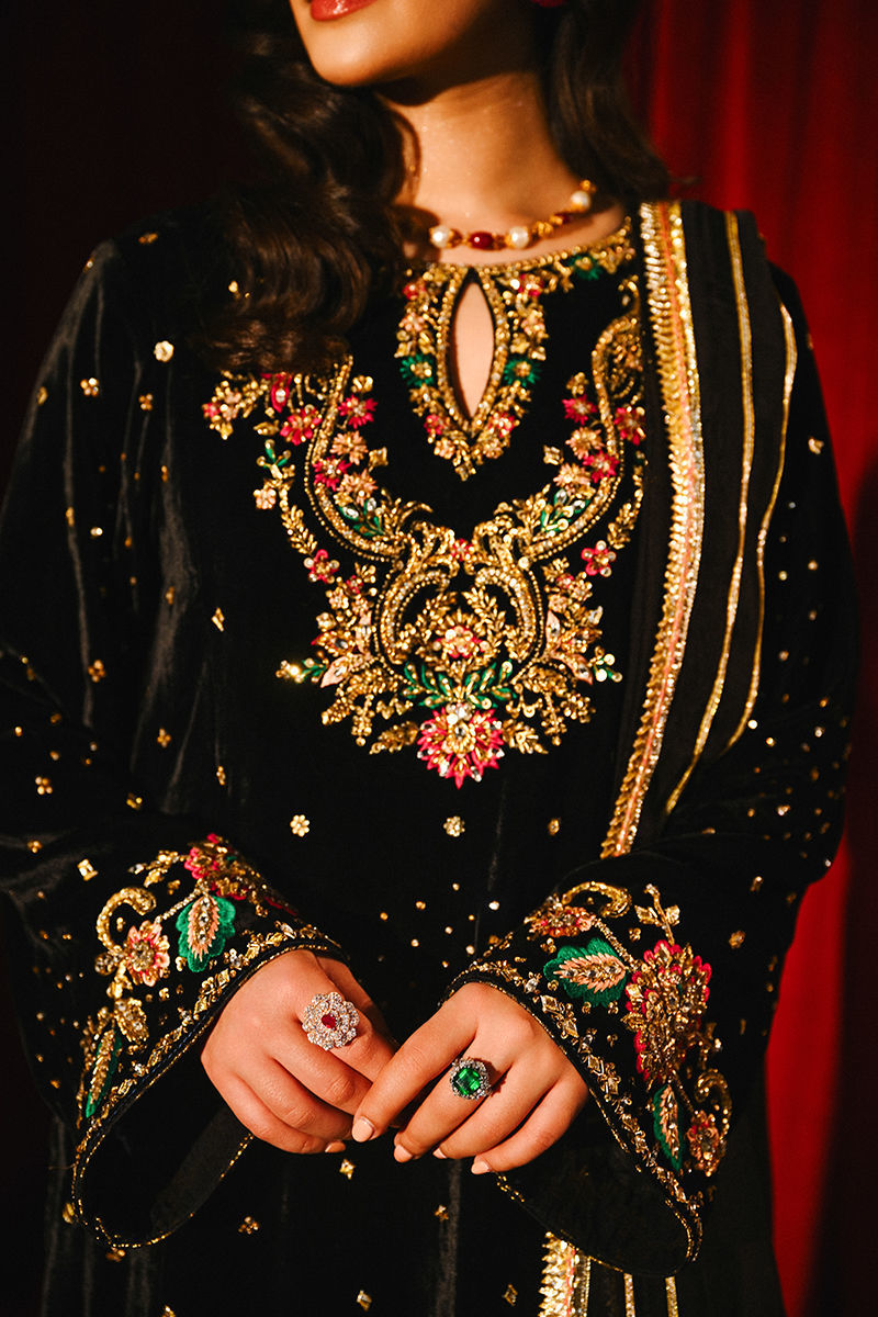 Ansab Jahangir | So Hot Luxury Velvets | Derya