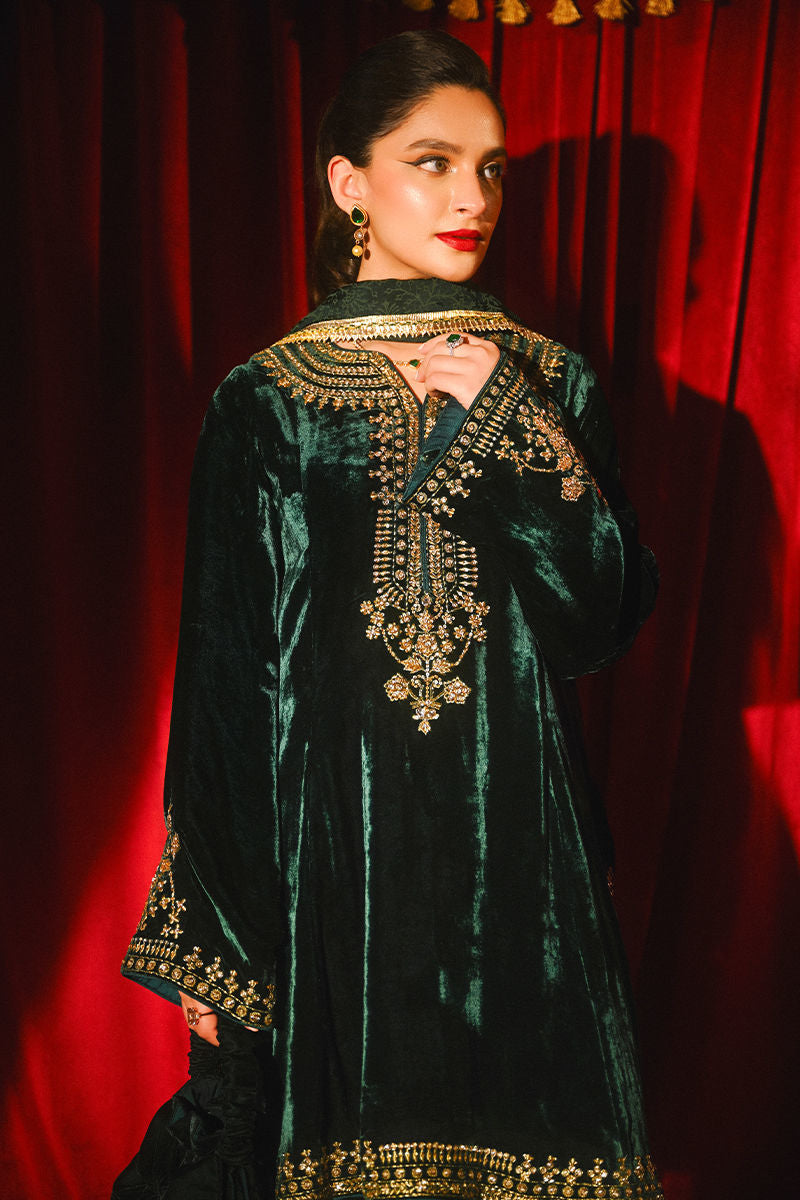 Ansab Jahangir | So Hot Luxury Velvets | Taliah