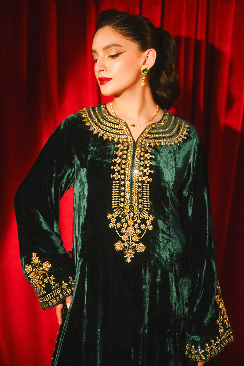 Ansab Jahangir | So Hot Luxury Velvets | Taliah