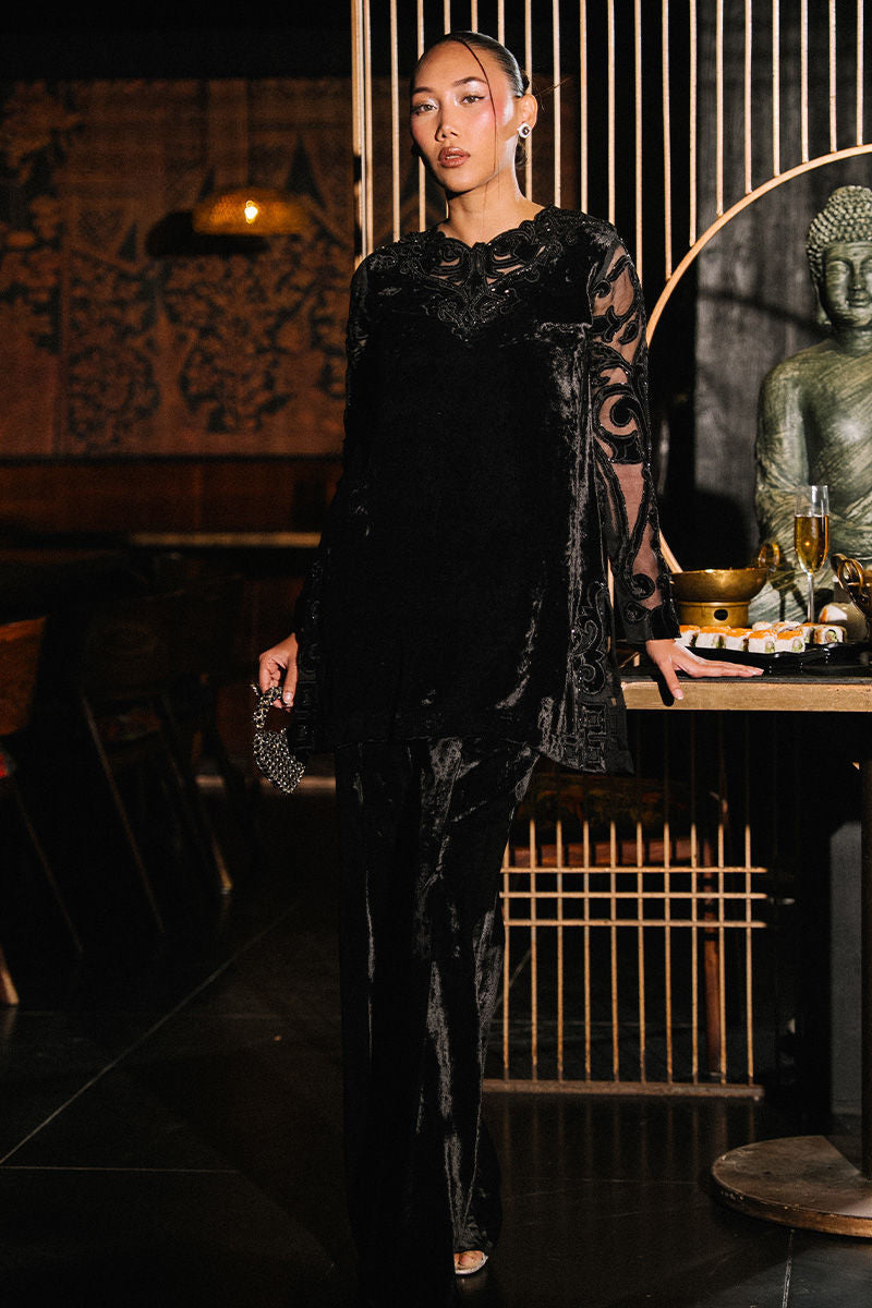 Ansab Jahangir | The Velvet Dynasty | Nira