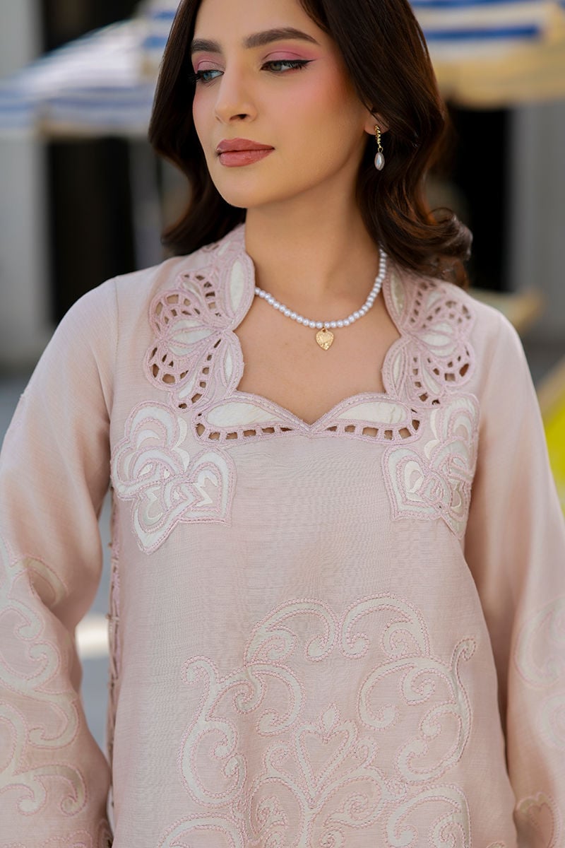 Ansab Jahangir | The Girls Eid Luxury Pret 26 | Bellina