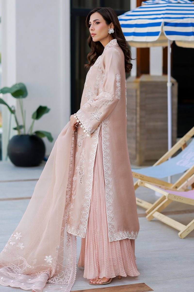 Ansab Jahangir | The Girls Eid Luxury Pret 26 | Mila