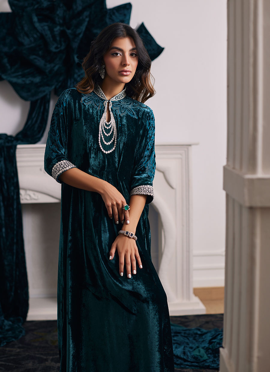 Farah Talib Aziz | Velvets The After Party | ALITA EMERALD KAFTAN