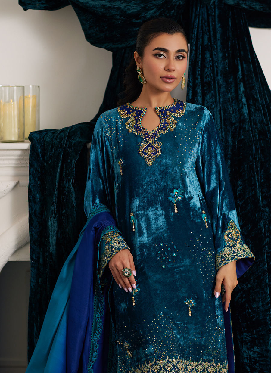 Farah Talib Aziz | Velvets The After Party | STIXX SHIRT AND DUPATTA