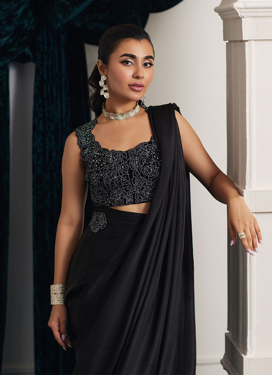 Farah Talib Aziz | Velvets The After Party | NENSI BURGUNDY SHIRT