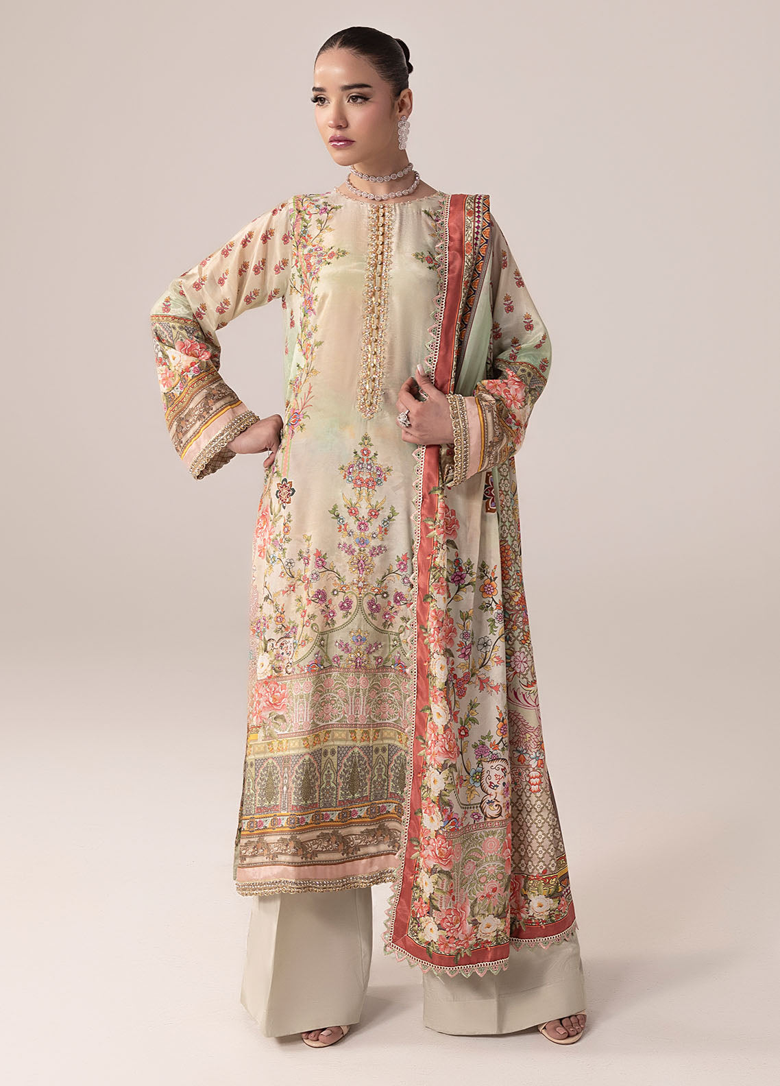 Sahane | Suay Silk Handwork Edit | CT-15004 AVA - SUAY - Riwayat-e-Khas