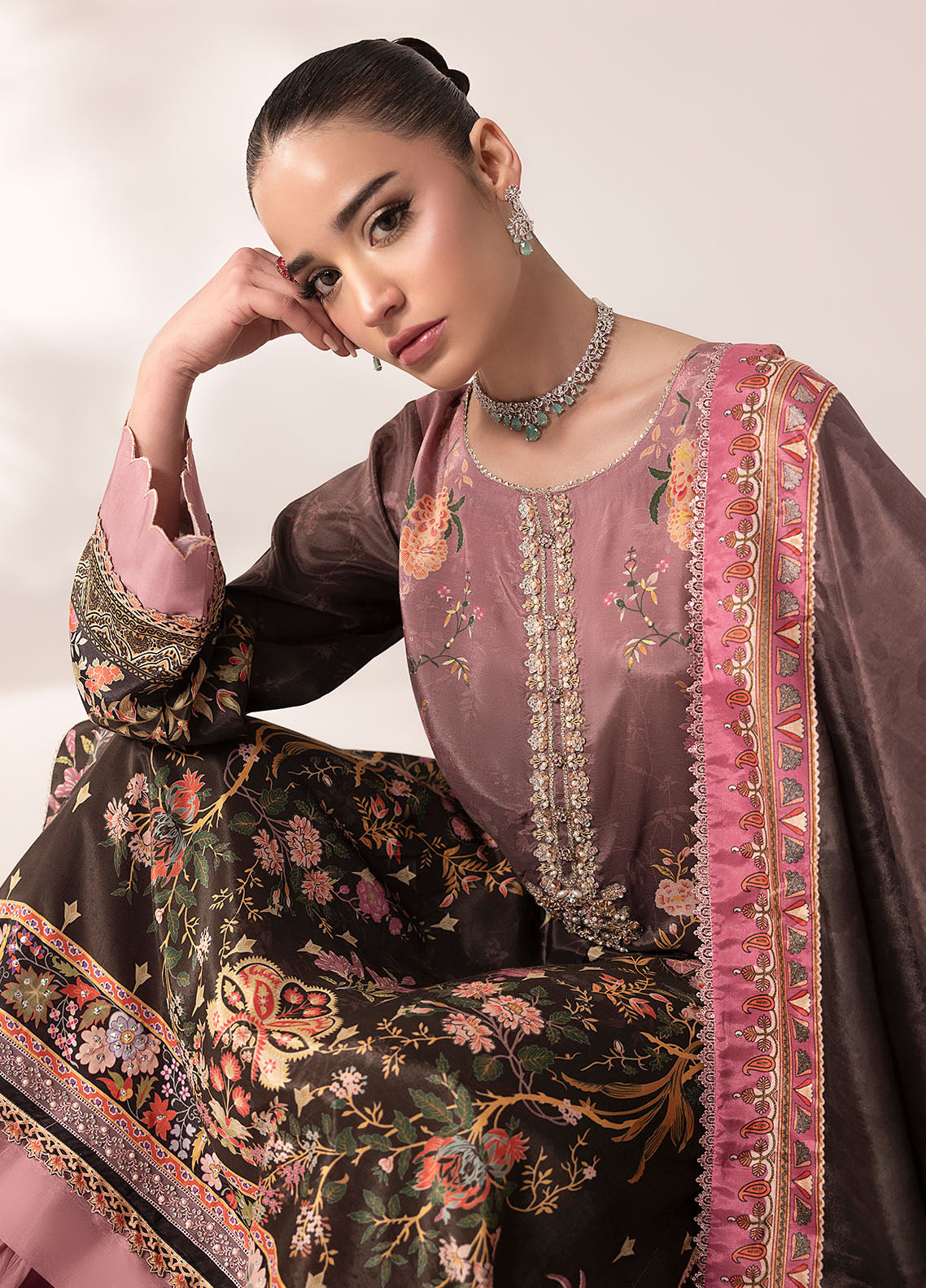 Sahane | Suay Silk Handwork Edit | CT-15007 LILANA - SUAY - Riwayat-e-Khas