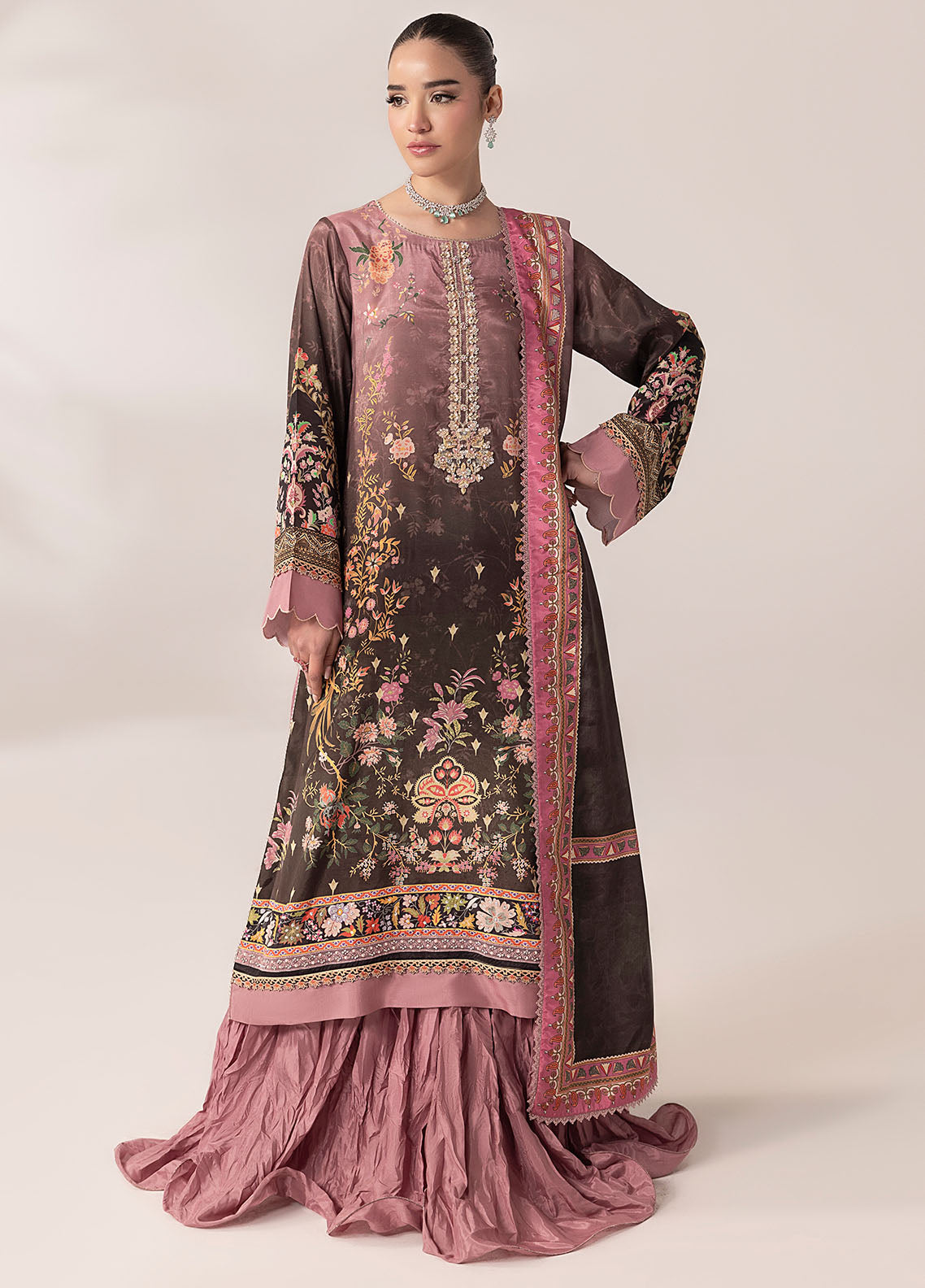 Sahane | Suay Silk Handwork Edit | CT-15007 LILANA - SUAY - Riwayat-e-Khas