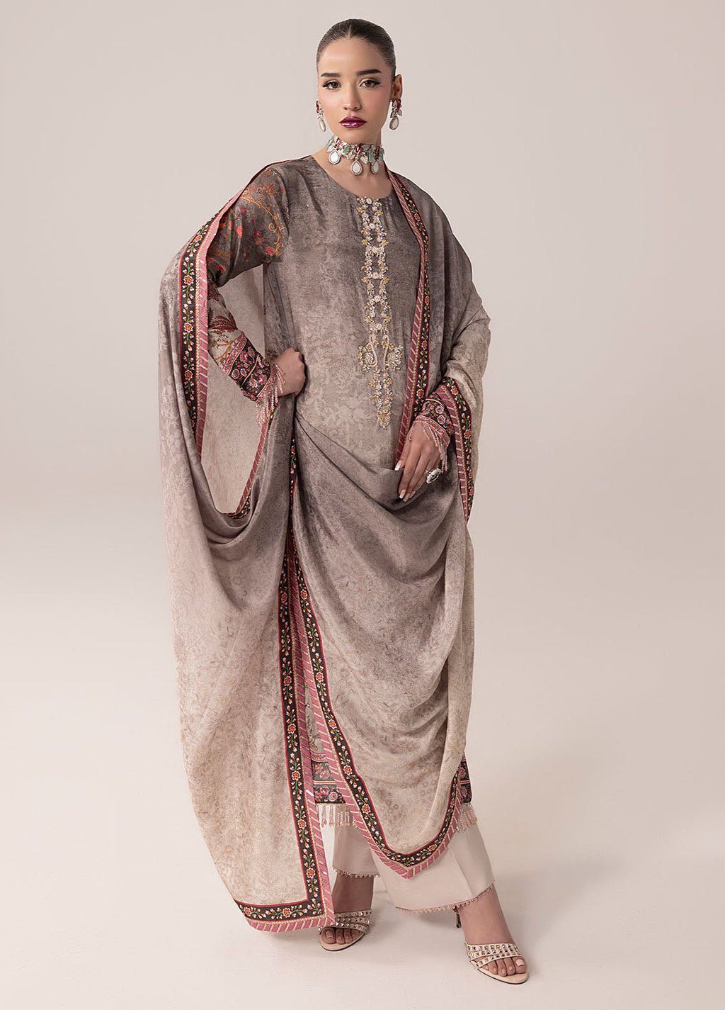 Sahane | Suay Silk Handwork Edit | CT-15008 CLARA - SUAY - Riwayat-e-Khas
