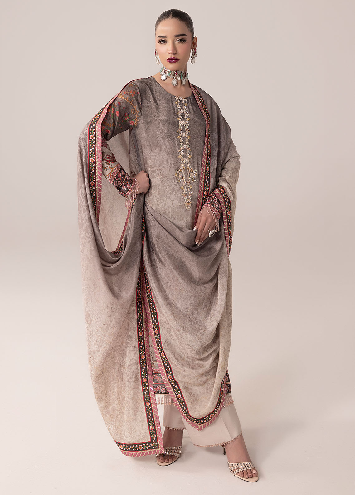 Sahane | Suay Silk Handwork Edit | CT-15008 CLARA - SUAY - Riwayat-e-Khas