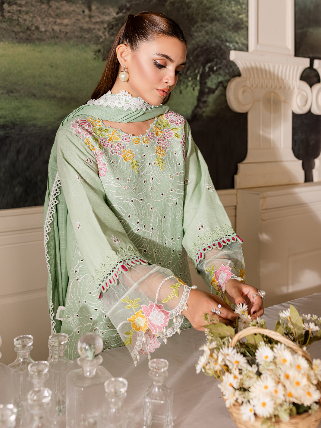Parishay | Mira Winter | MW-02 | 3 PC Khaddar - Riwayat-e-Khas