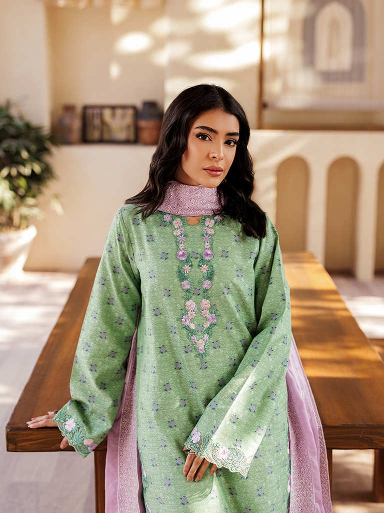 Rajbari | Amari Hybrid Jacquard Edition | Amari Jacquard - 01 - Riwayat-e-Khas