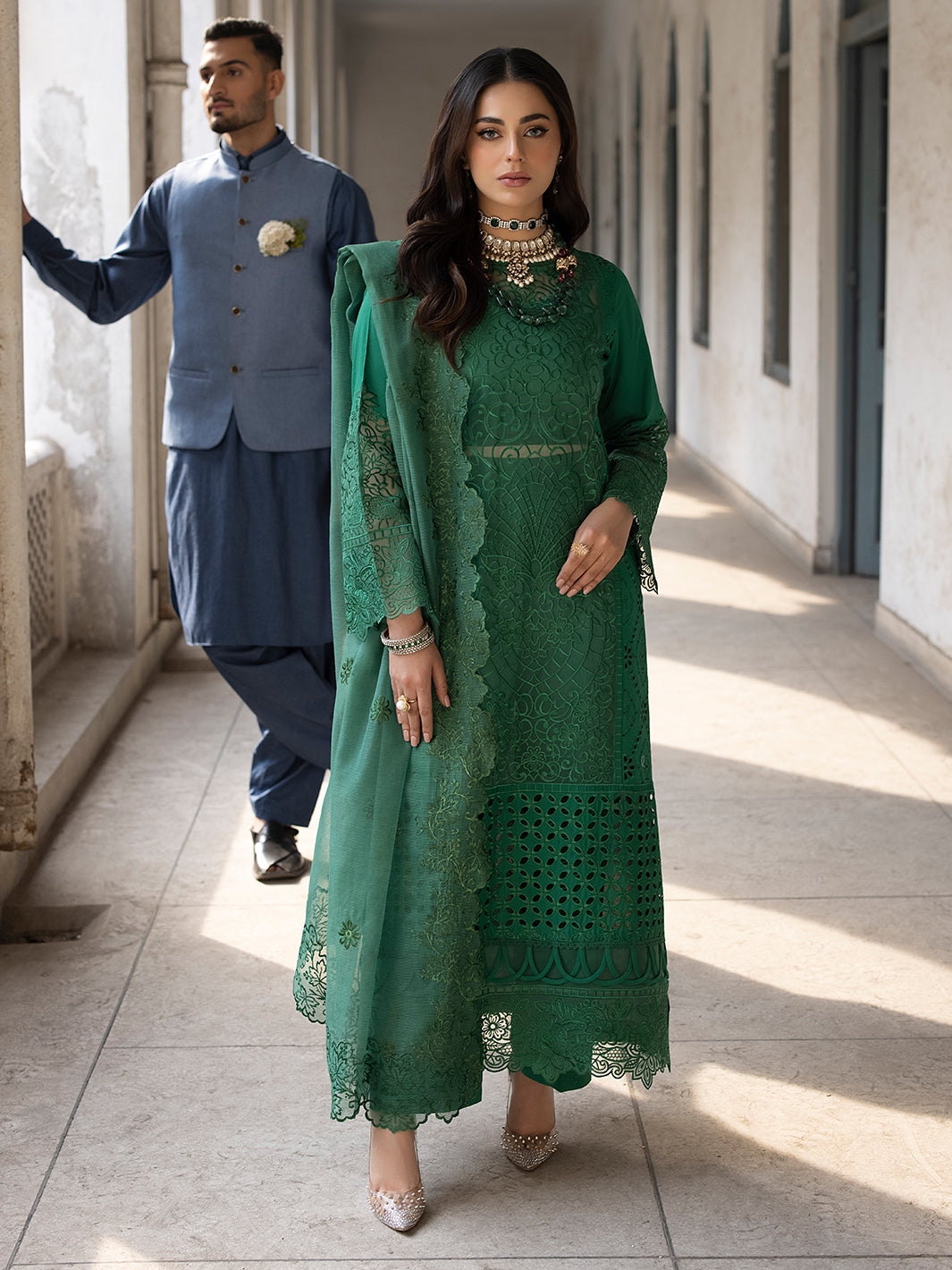 Mahnur | Mahrukh Luxury Lawn 24 | EMERALD - Riwayat-e-Khas