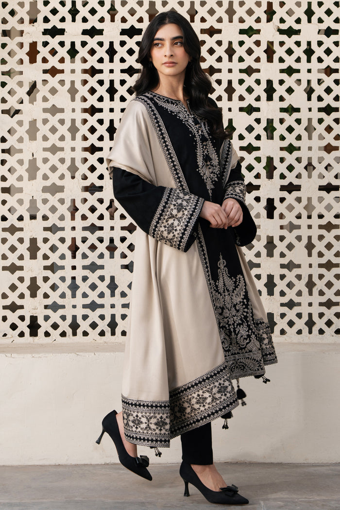 Jazmin | Winter Edition 24 | UW-0129