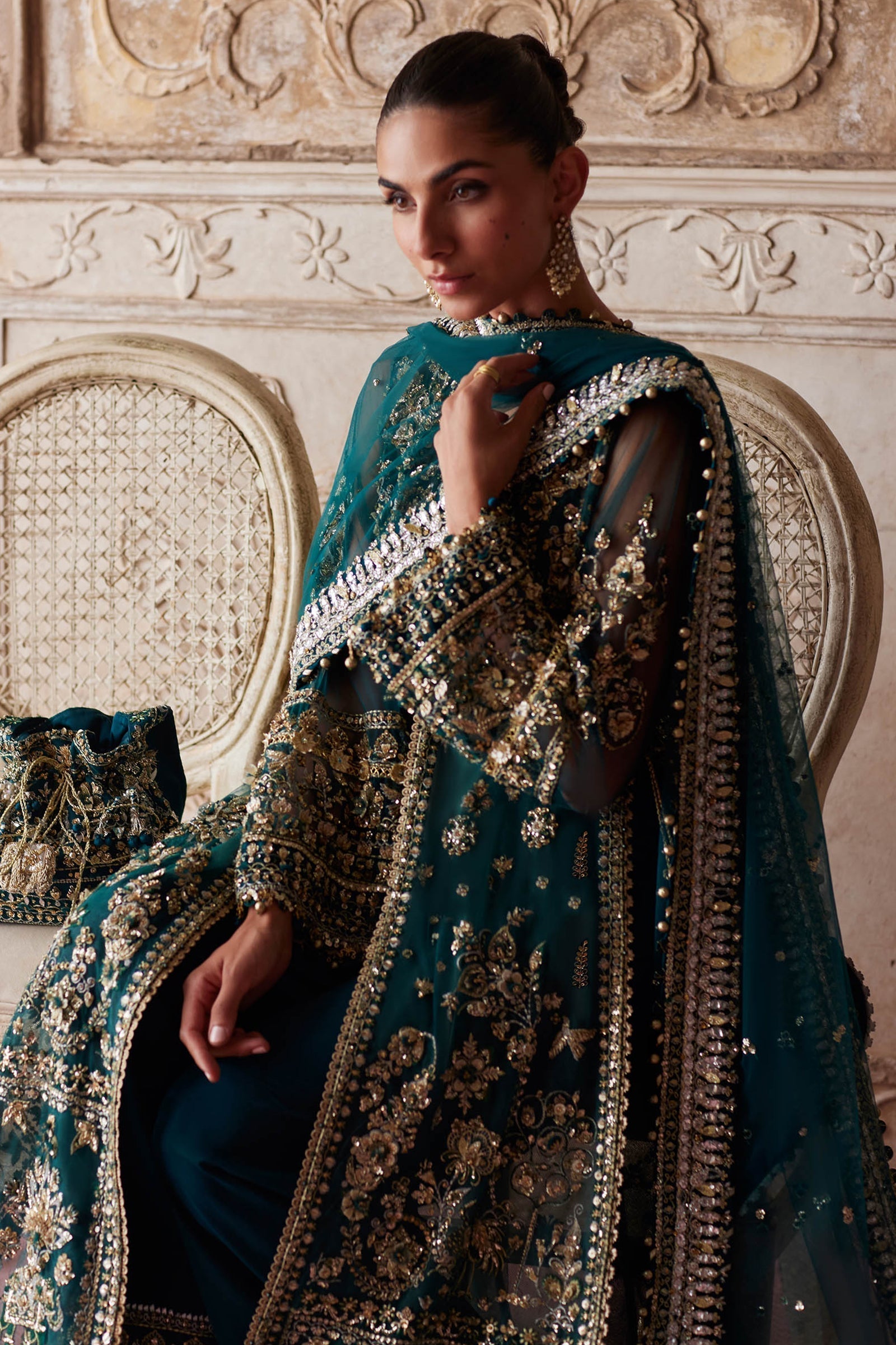 Zaha | Gossamer 25 | AYLIN-E-JADE (ZC25-05)